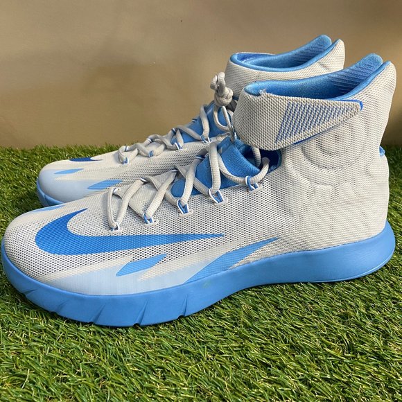 Nike Zoom Hyperrev Kyrie 643301-006 UNC Tarheel PE Basketball Shoes Men\'s 13.5